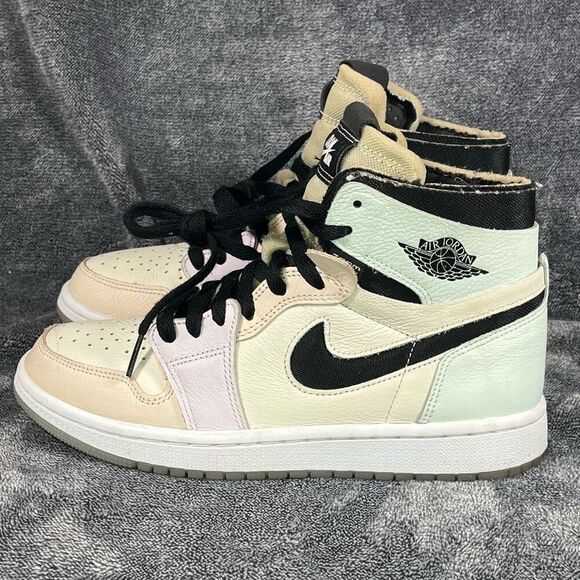 Jordan 1 High Zoom Air CMFT Easter Women size 7 2021 Nike Air - Picture 1 of 8